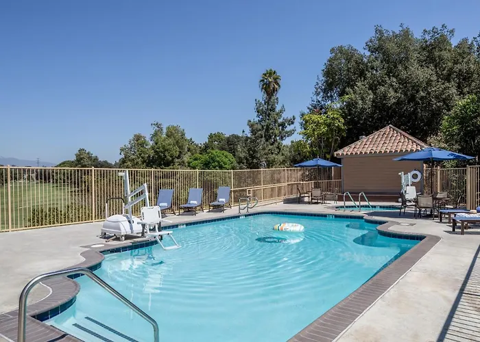 Ayres Suites Diamond Bar